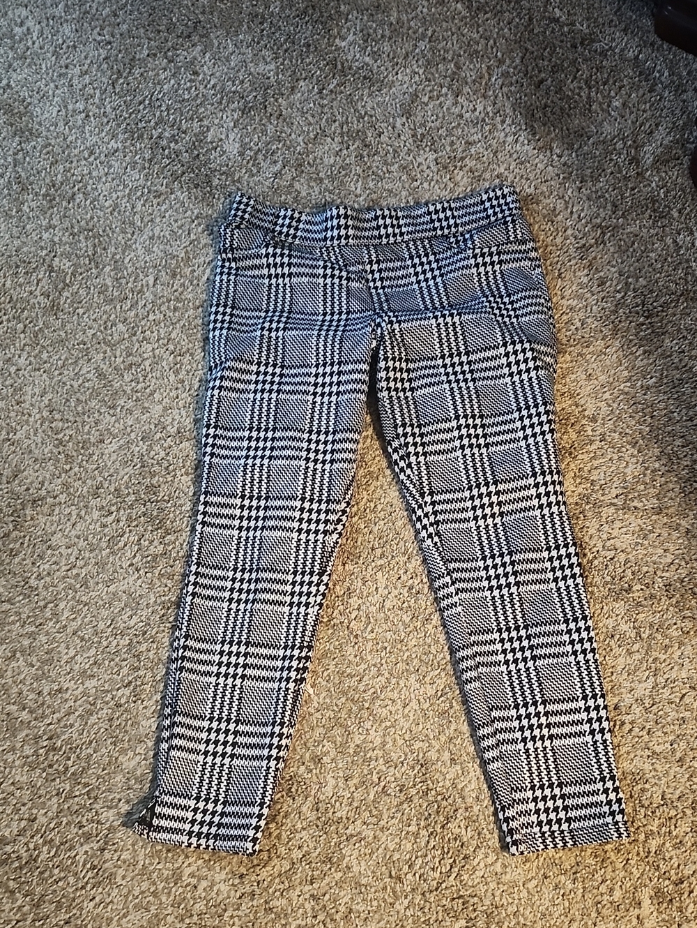 Women's Black & White Plaid Skinny Pants